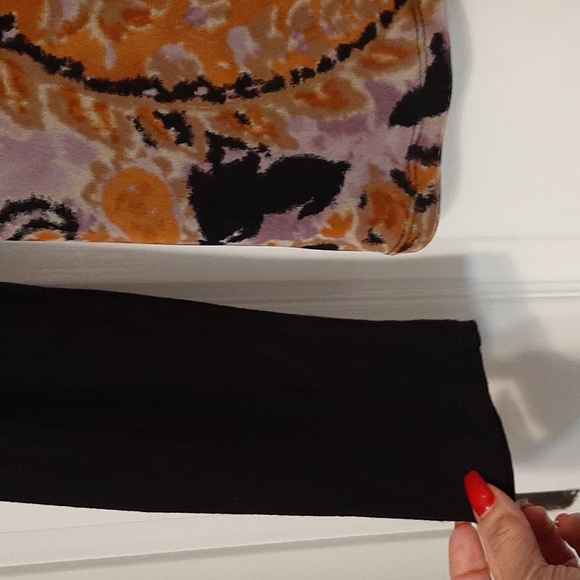 INC International Concepts - Sheer Long Sleeved Top - Size LG - GUC - Picture 2 of 9